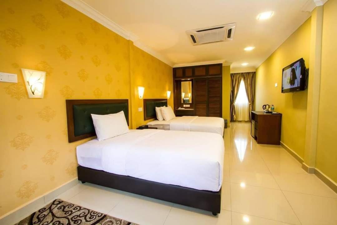 New Kesuma Villa Exclusive Stay Parit Raja Bagian luar foto